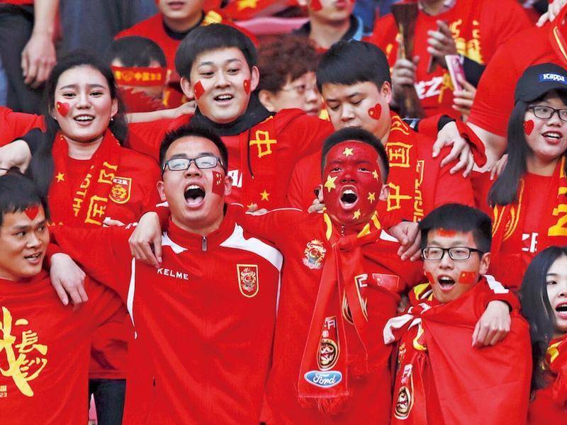 鉴于近年本土青训的离队和加拉格尔8岁就加入俱乐部的事实，出售他还可能会遭到切尔西球迷的强烈反对。
